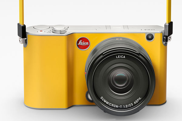 Leica-T-701-Back-DIsplay-Ye