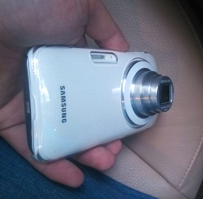 Samsung-galaxy-S5-zoom-img