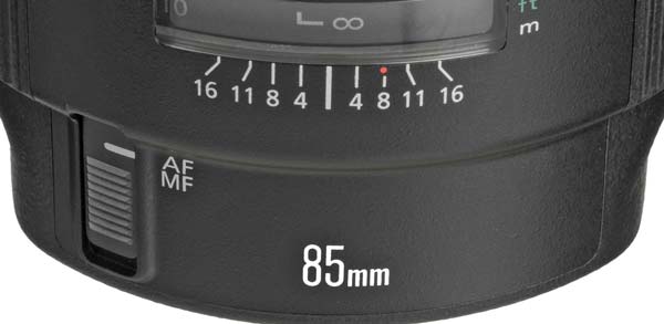 canon-85mm-f1-4-is-lens-com