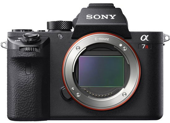 Sony A7R III sensor 