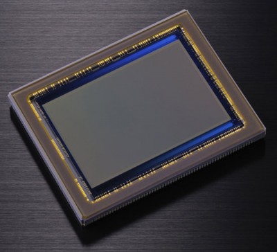  Nikon  Patent Hybrid Sensor Pixels to Capture Single Shot  